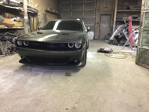 Auto Repair Shop «Eastern Auto Company», reviews and photos, 26350 W 8 Mile Rd, Southfield, MI 48033, USA