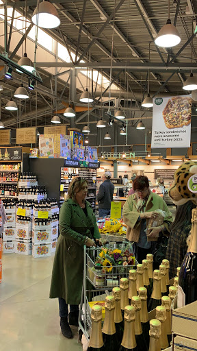 Grocery Store «Whole Foods Market», reviews and photos, 4501 Market Commons Dr, Fairfax, VA 22033, USA