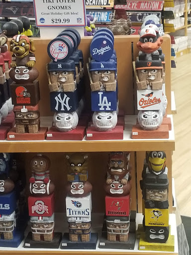 Sports Memorabilia Store «Locker Room Legends», reviews and photos, 4444 1st Ave NE #458, Cedar Rapids, IA 52402, USA