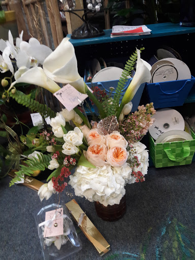 Florist «Flowers by Nancy, too!», reviews and photos, 1208 Ranch Rd 620 S, Lakeway, TX 78734, USA