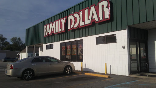 Dollar Store «FAMILY DOLLAR», reviews and photos, 722 S Harrison St, Shelbyville, IN 46176, USA