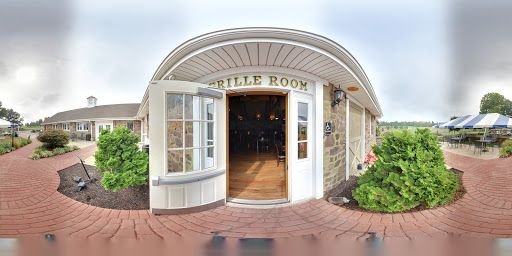 Golf Club «Spring Hollow Golf Club & The Grille Restaurant», reviews and photos, 3350 Schuylkill Rd, Spring City, PA 19475, USA