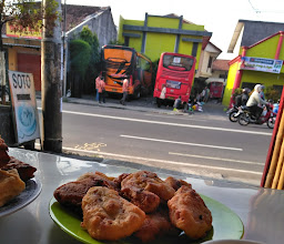 RedDoorz @ Hotel Sartika Yogyakarta photo