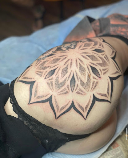 Explore family heart tattoo ideas, creative tattoo ideas in Orlando, available at Full Circle Tattoo Collective