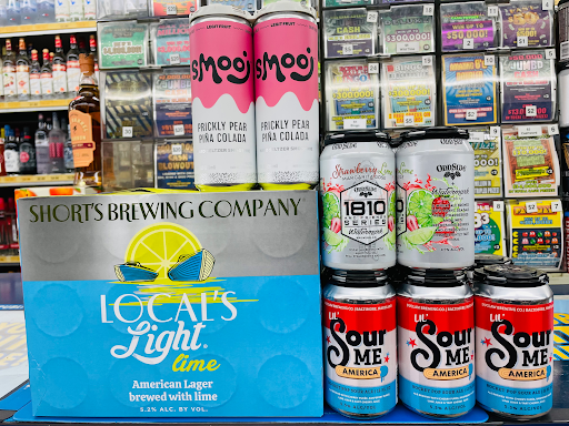 Liquor Store «Main Street Liquor», reviews and photos, 243 E 14 Mile Rd, Clawson, MI 48017, USA