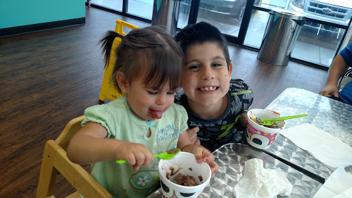 Frozen Yogurt Shop «Sweet Frog», reviews and photos, 4871 US-90, Pace, FL 32571, USA