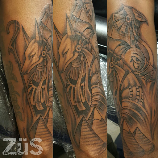 Tattoo Shop «Zus Tattoos and Supplies», reviews and photos, 152 Belgrade Ave, Roslindale, MA 02131, USA