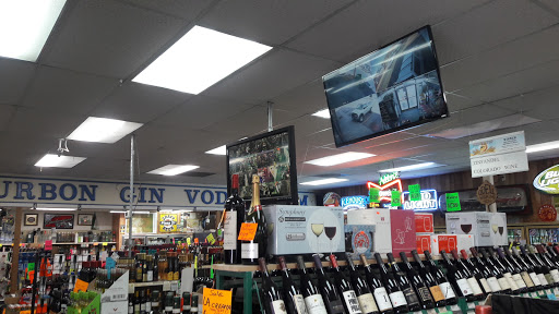 Liquor Store «Plaza 21 Discount Liquors», reviews and photos, 1014 S 21st St E, Colorado Springs, CO 80904, USA