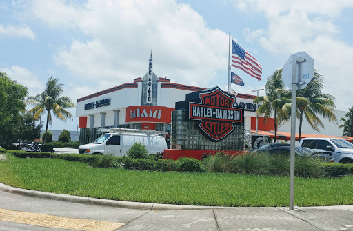 Harley-Davidson Dealer «Peterson’s Miami Beach Harley-Davidson», reviews and photos, 401 Biscayne Blvd, Miami, FL 33132, USA