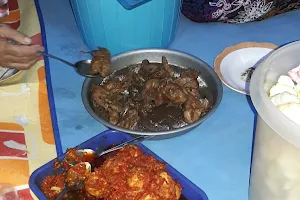 Nasi Uduk Dua Putri image