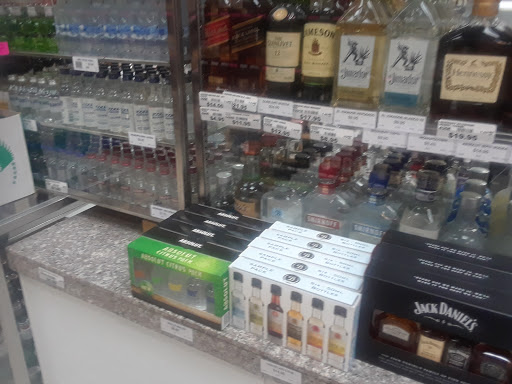 Liquor Store «Beaverton Liquor», reviews and photos, 11423 SW Beaverton Hillsdale Hwy, Beaverton, OR 97005, USA