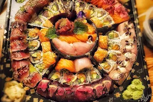 oshiama gf sushi image