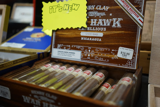 Tobacco Shop «Paradise Island Smoke Shop», reviews and photos, 3316 Snapfinger Rd, Lithonia, GA 30038, USA