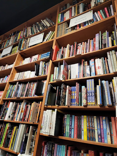 Book Store «The Book Table», reviews and photos, 1045 Lake St, Oak Park, IL 60301, USA