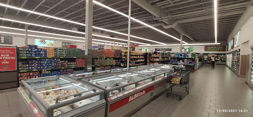Supermarket «ALDI», reviews and photos, 2246 Lake Ave Unit B, Altadena, CA 91001, USA