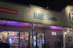 Benny Palmetto's, Pizza image