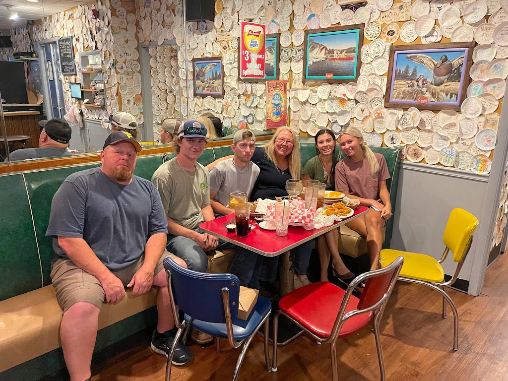 Mario’s Fishbowl Suncrest WV 26505 Menu, Reviews