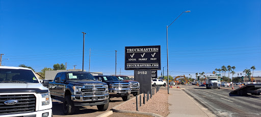 Truck Dealer «Truckmasters Truck & Car Sales», reviews and photos, 3152 E Bell Rd, Phoenix, AZ 85032, USA