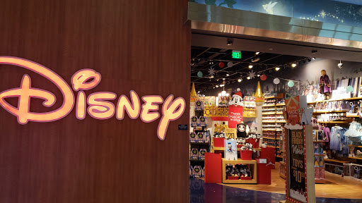 Toy Store «Disney Store», reviews and photos, 587 E Shaw Ave, Fresno, CA 93710, USA