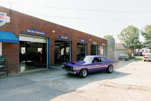 Auto Repair Shop «Harlan Automotive», reviews and photos, 408 N 4th St, Murray, KY 42071, USA