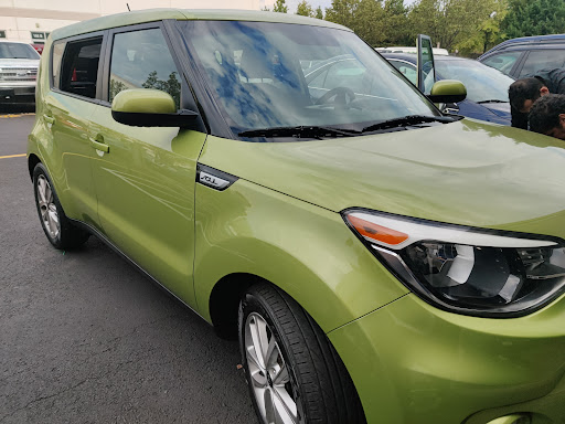 Used Car Dealer «Super Bee Auto», reviews and photos, 25358 Pleasant Valley Rd #115, Chantilly, VA 20152, USA