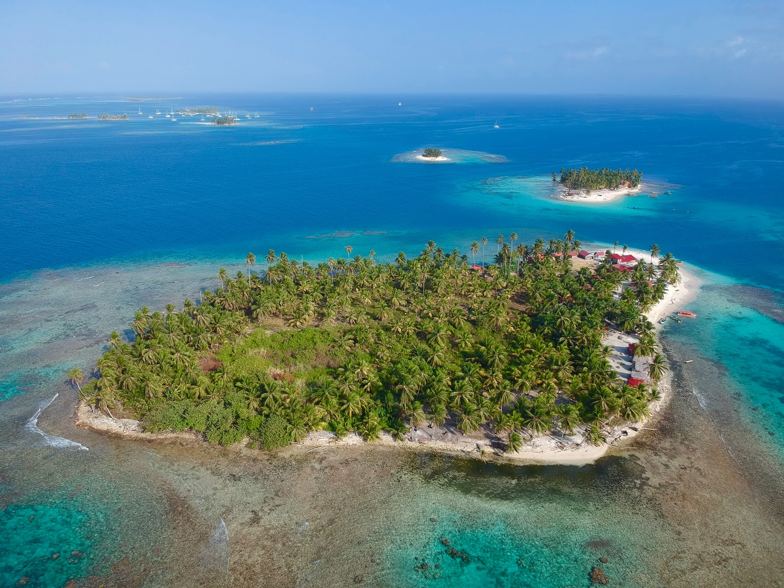 Diablo Island beach'in fotoğrafı doğal alan içinde bulunmaktadır