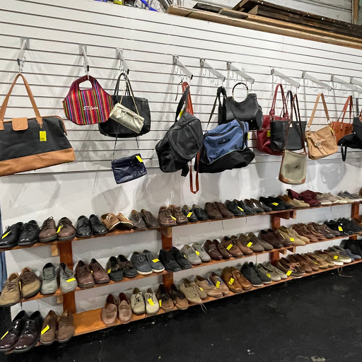 Thrift Store «No Relation Vintage», reviews and photos, 654 Sackett St, Brooklyn, NY 11217, USA