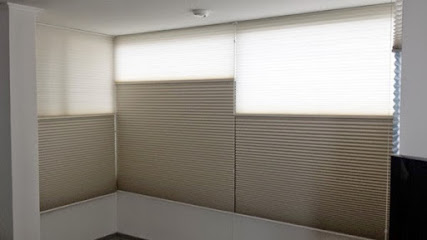 Cortinas Punto CL