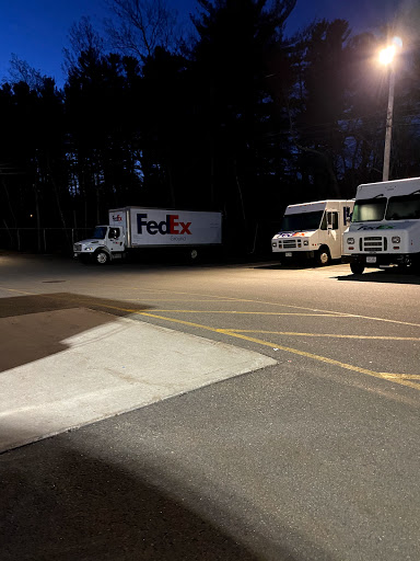 Mailing Service «FedEx Ground», reviews and photos, 375 Ballardvale St, Wilmington, MA 01887, USA