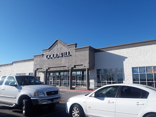 Thrift Store «Layton Goodwill Store», reviews and photos, 1010 W Hill Field Rd, Layton, UT 84041, USA