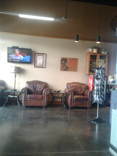 Tobacco Shop «Blue Smoke of Dallas», reviews and photos, 4560 W Mockingbird Ln, Dallas, TX 75209, USA