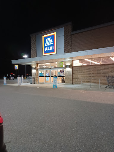 Supermarket «ALDI», reviews and photos, 876 Blakeslee Blvd Dr E, Lehighton, PA 18235, USA