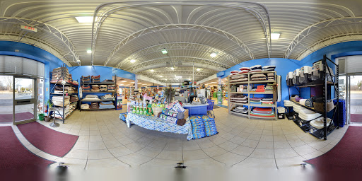 Pet Supply Store «The Feed Bag Pet Supply», reviews and photos, 10900 N Port Washington Rd, Mequon, WI 53092, USA