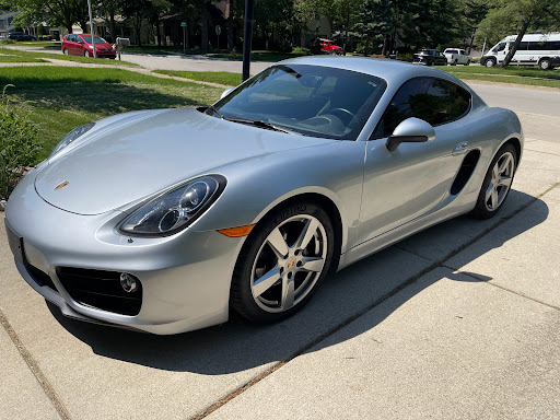 Used Car Dealer «CarMax», reviews and photos, 4431 28th St SE, Kentwood, MI 49512, USA