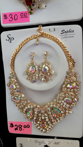 Fabric Store «SAS Fabrics», reviews and photos, 1111 E Indian School Rd, Phoenix, AZ 85014, USA