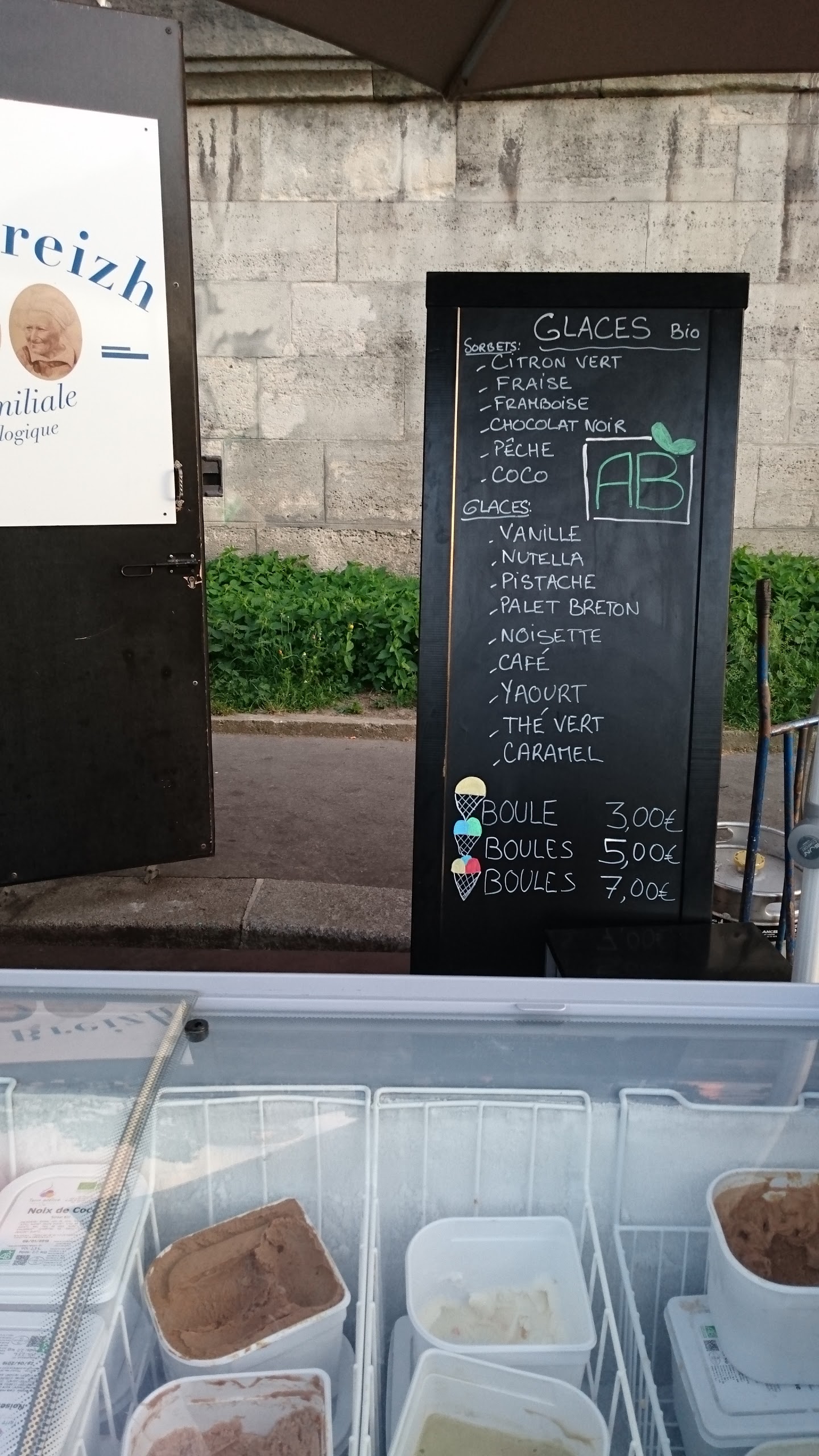 Photo n° 2 de l'avis de M. fait le 31/05/2017 à 19:28