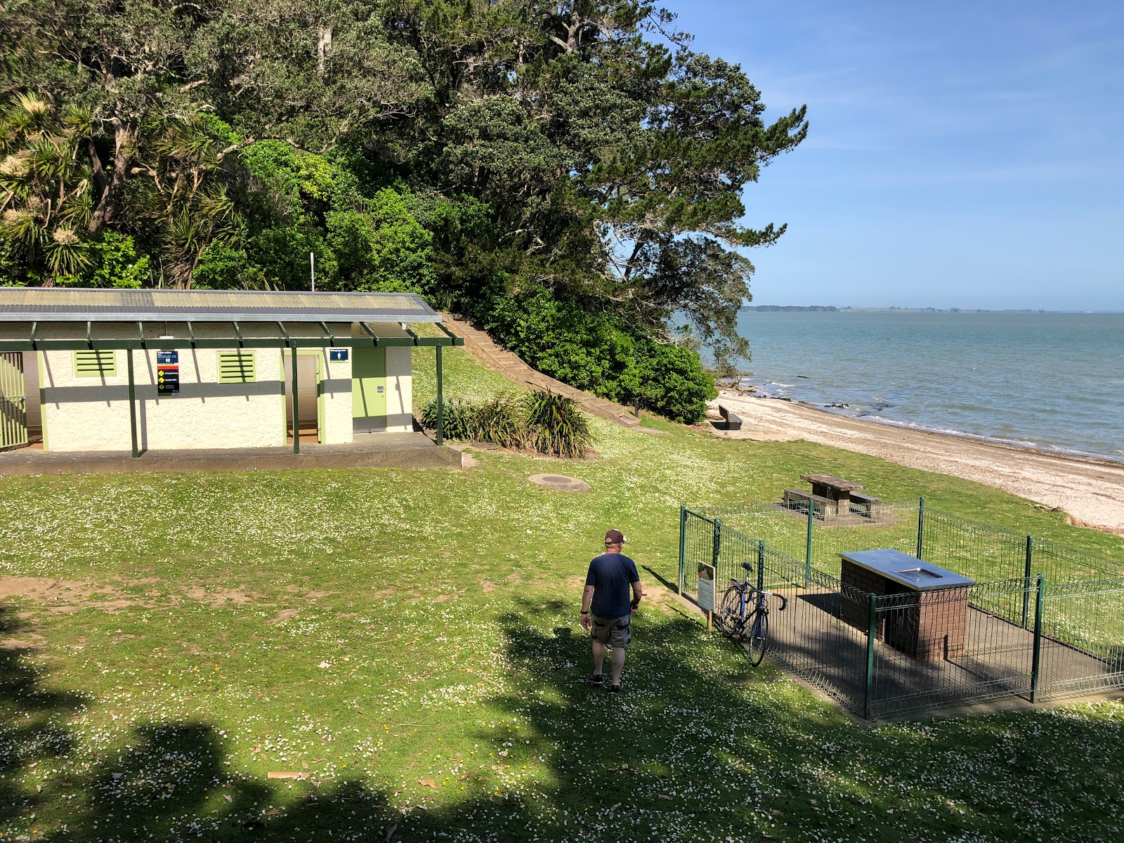 Green Bay Beach'in fotoğrafı - rahatlamayı sevenler arasında popüler bir yer