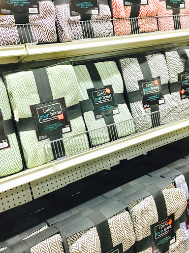 Discount Store «Wheeler Dealer», reviews and photos, 3011 Market St NE, Salem, OR 97301, USA