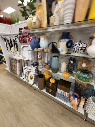 Department Store «HomeGoods», reviews and photos, 2339 SE Federal Hwy, Stuart, FL 34994, USA