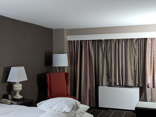 Hotel «Hilton Arlington», reviews and photos, 950 N Stafford St, Arlington, VA 22203, USA