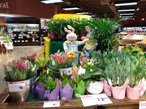 Supermarket «Giant Eagle Supermarket», reviews and photos, 2390 W Prospect Rd, Ashtabula, OH 44004, USA