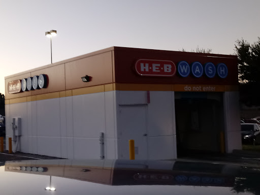 H-E-B Car Wash en Eagle Pass