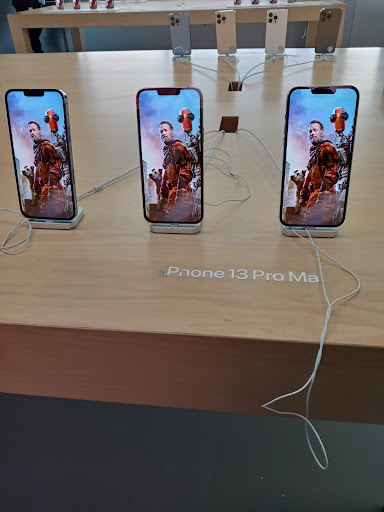 Computer Store «Apple Southcenter», reviews and photos, 801 Southcenter Mall, Tukwila, WA 98188, USA