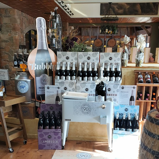 Wine Store «Long Island Wine & Spirit Merchants», reviews and photos, 1171 Jericho Turnpike, Commack, NY 11725, USA
