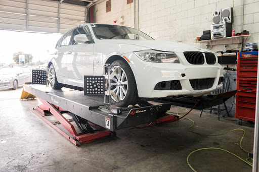 Tire Shop «DFW Discount Tire & Auto», reviews and photos, 1922 N Plano Rd, Garland, TX 75042, USA