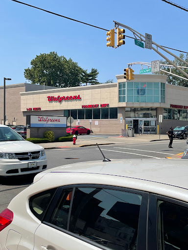 Drug Store «Walgreens», reviews and photos, 699 Broadway, Bayonne, NJ 07002, USA