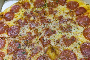 Pizzicato Pizza image