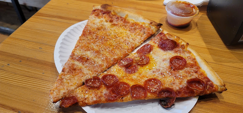#1 best pizza place in Denver - Brooklyn's Finest Pizza