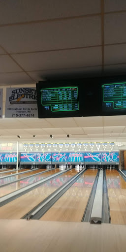 Shopping Mall «Plaza 94 Shopping Center», reviews and photos, 1801 Ward Ave, Hudson, WI 54016, USA