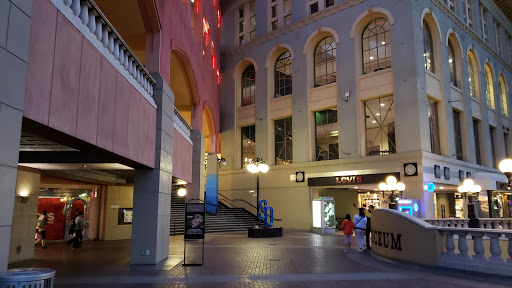 Shopping Mall «Westfield Horton Plaza», reviews and photos, 324 Horton Plaza, San Diego, CA 92101, USA
